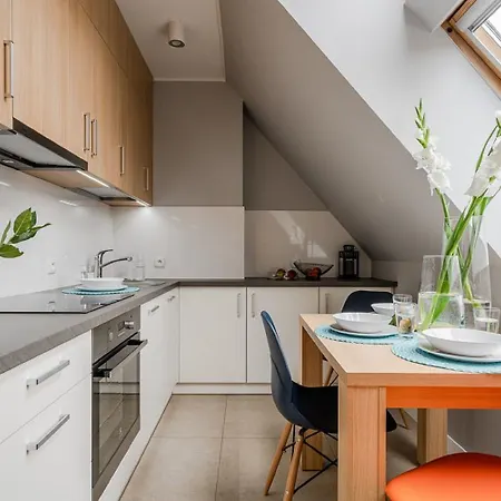 Hotel Absynt Wierzbowa *