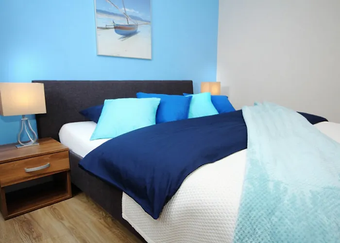 Hotel Absynt Wierzbowa *