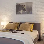 Absynt Wierzbowa Hotell Wrocław