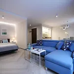 Absynt Wierzbowa Hotell *