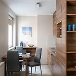 Absynt Wierzbowa Hotell
