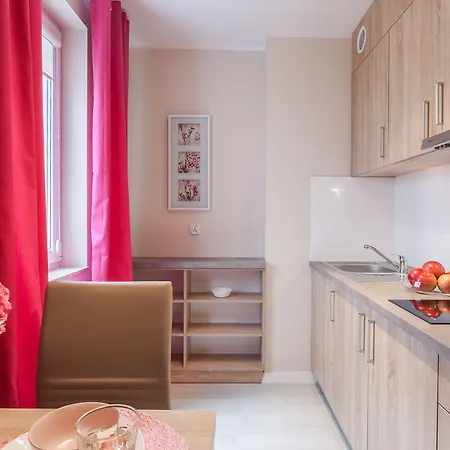 Otel Absynt Wierzbowa *